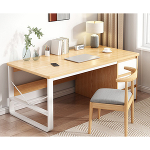 Escritorio de ordenador pequeño económico y sencillo para el hogar, dormitorio, aprendizaje, escritura, mesa de estudio, marco de acero para una sola persona