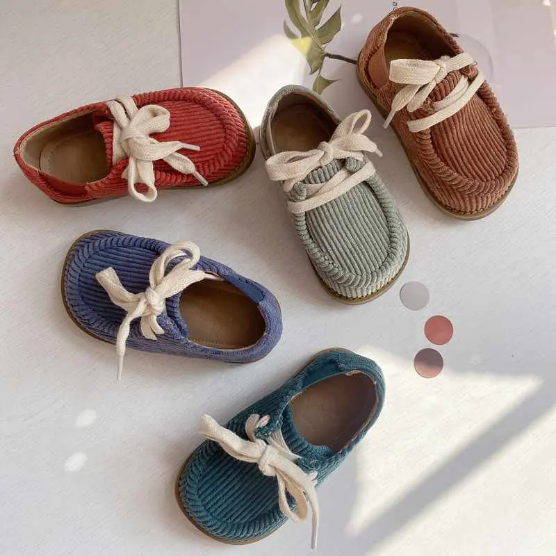 2021 molla di Nuovo Stile Coreano di Colore Della Caramella Quattro Stagioni Piselli Scarpe Ragazzi E Le Ragazze Dei Bambini Del Bambino Per Il Tempo Libero Scarpe di Cuoio