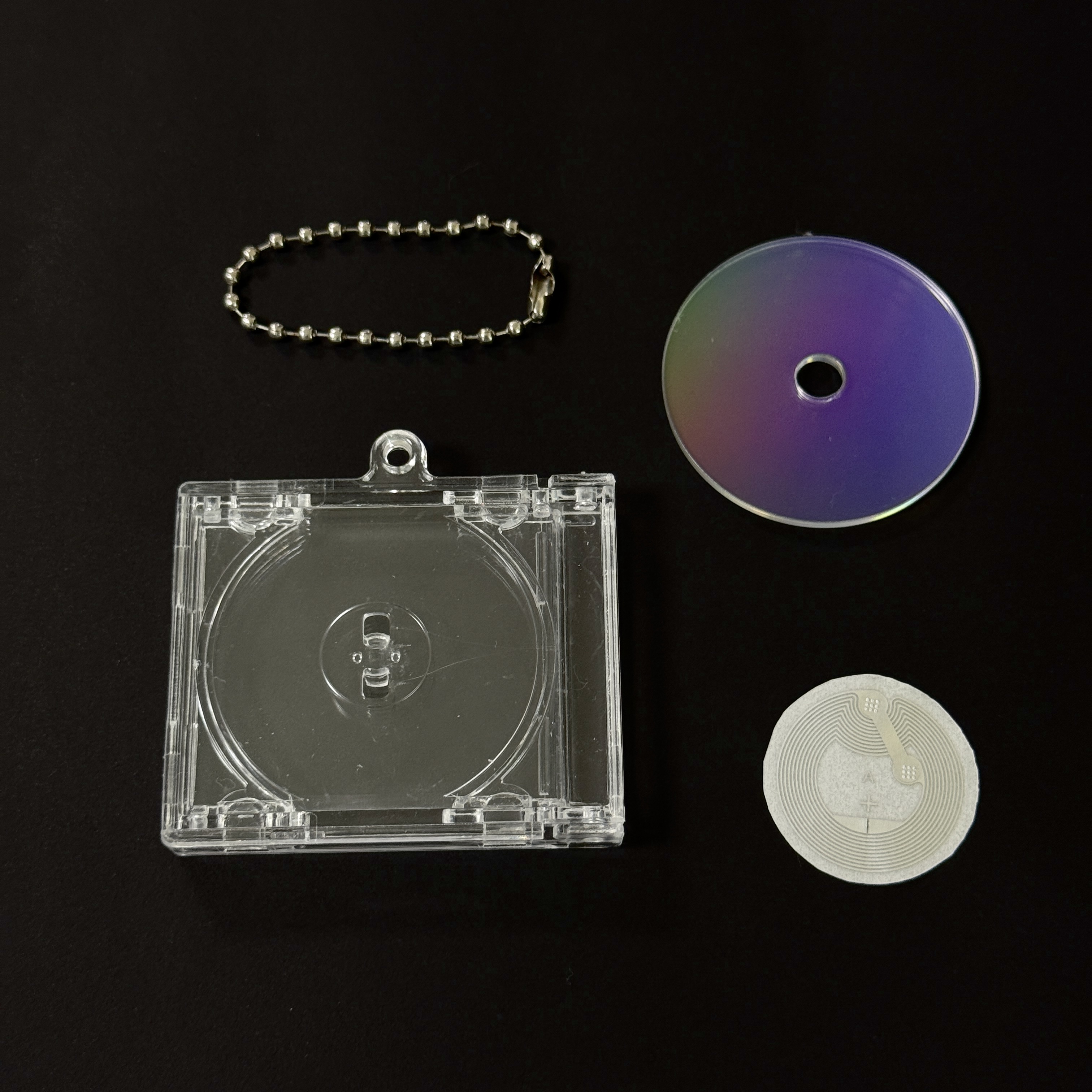 Custodia CD + Catena con Perline + Disco Laser Semplice + NFC