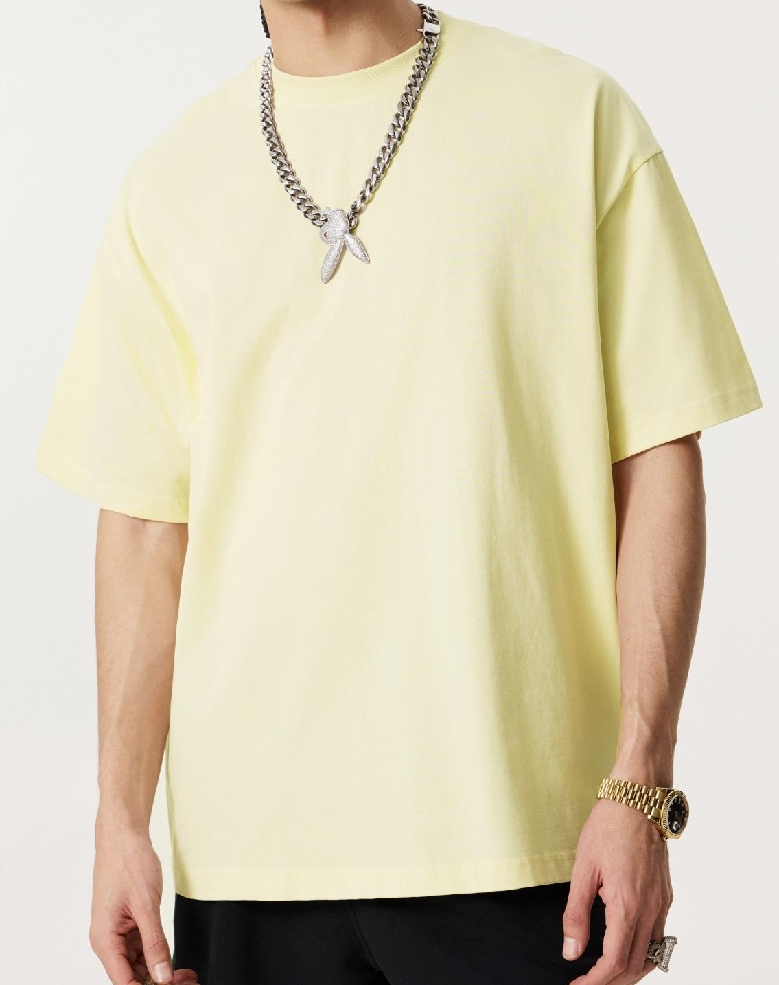 Jaune clair