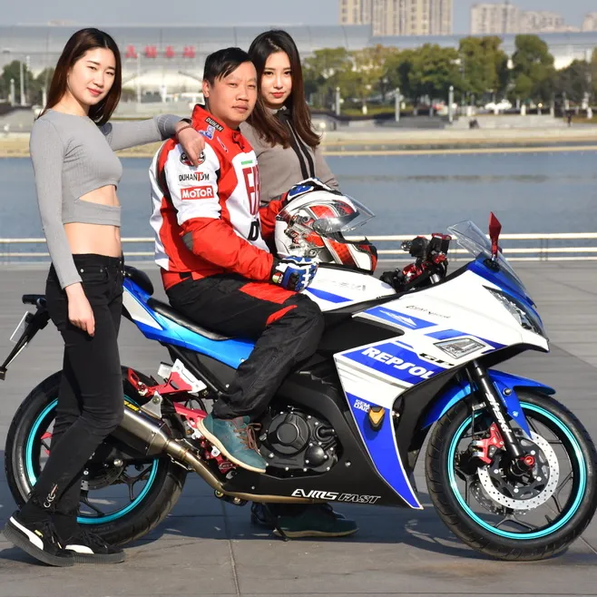 Sepeda Motor Balap Jalanan Kekuatan Super 250cc Sepeda Motor Jalanan Kota 400cc Sepeda Motor Roda Dua Sepeda Motor Trail Legal