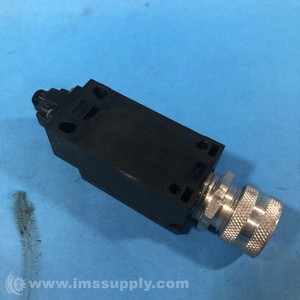 Новый и оригинальный предохранительный концевой выключатель Plc D4N2132 с роликовым плунжерным приводом, программирующий контроллер FNIP PLC - Product Image 4