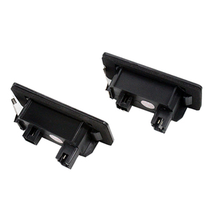 Araba için LED plaka numarası işık Skoda Fabia Superb Yeti için VW Passat B6 5D Varant 06 ~ 10 dahili Canbus denetleyici - Product Image 4