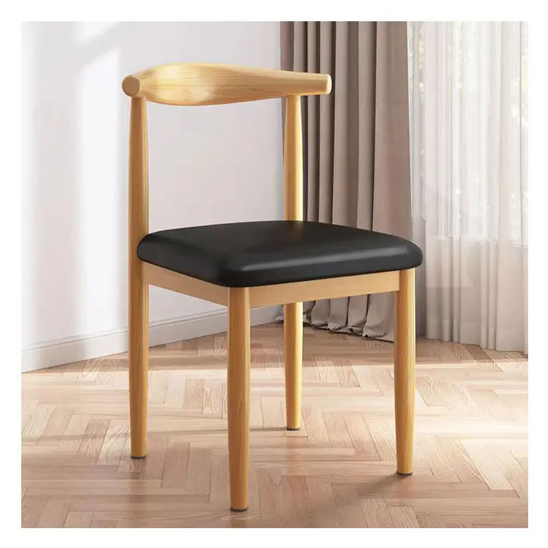Классический стиль, обеденный стул из твердой древесины на локтях, стул из бычьего рога, стул из твердой древесины для ресторана