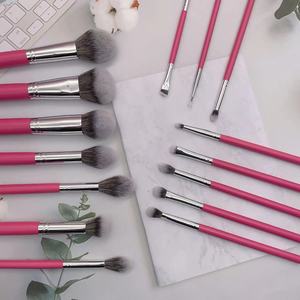YRX nokta stok 7/8/15 alternatif pembe ahşap saplı profesyonel fabrika Outlet güzellik araçları makyaj araçları özel makyaj fırçası - Product Image 6