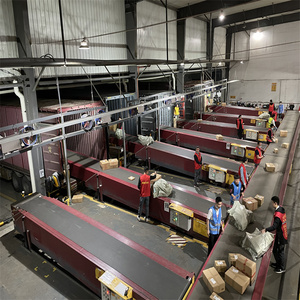 Truck Container <strong>Loading</strong> <strong>and</strong> <strong>Unloading</strong> <strong>Machine</strong> Portable Type 5 Sections Stretch Belt Mobile Telescopic Boom Conveyor