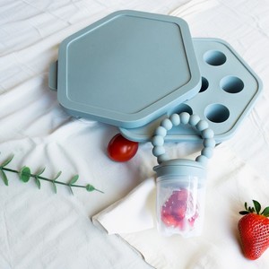 2025新款100% 食品级硅胶婴儿水果蔬菜喂食器奶嘴带冷冻食品冰盘带盖冷冻牛奶模具