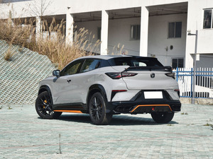 New and Used Changan UNI-<strong>T</strong> 1.5T 2023 <strong>Model</strong> Sport Flagship Compact SUV China Gasoline Vehicle Top Version Petrol <strong>Car</strong> - Product Image 3