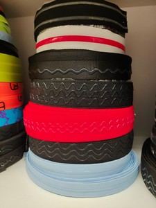 Cinta estampada de silicona con logotipo personalizado, cinta elástica de poliéster y nailon con diseño de logotipo - Product Image 3