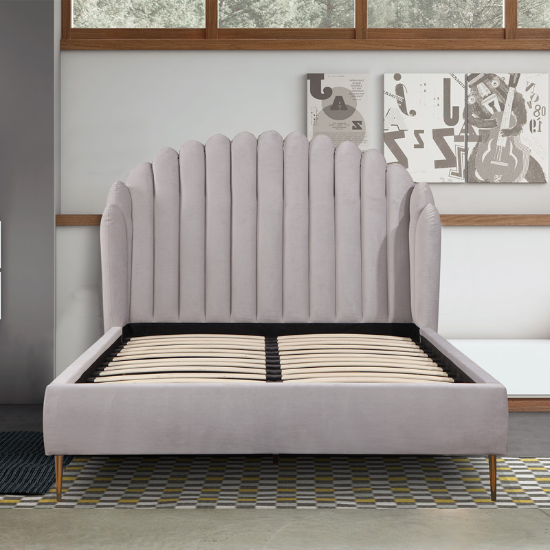 Leather Upholstered Modern Design King Size Bed beds
