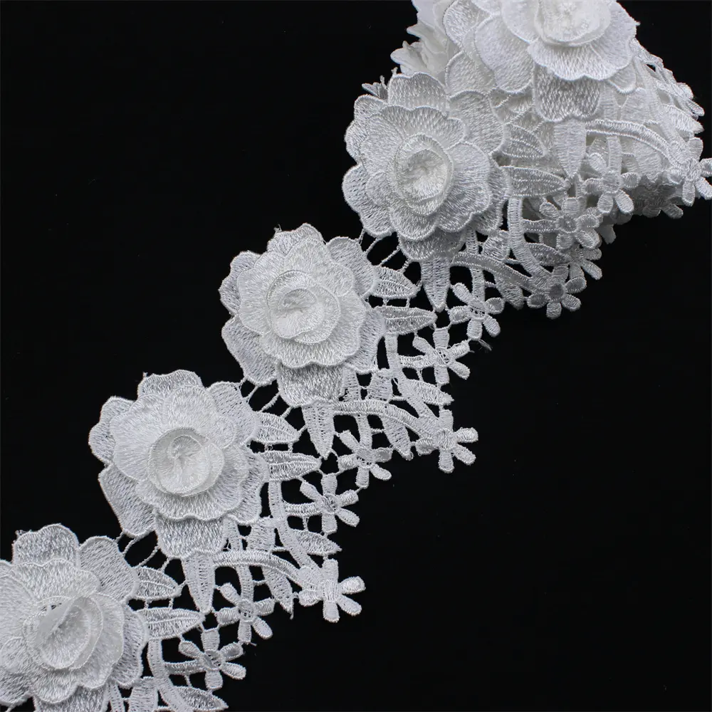Venta al por mayor de encaje de leche personalizado borde blanco de algodón floral bordado de flores bordado de encaje negro cintas de tela