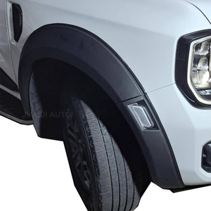 Işık ile sonraki Gen Ranger 2022-2024 çamurluk genişletici için - Product Image 1