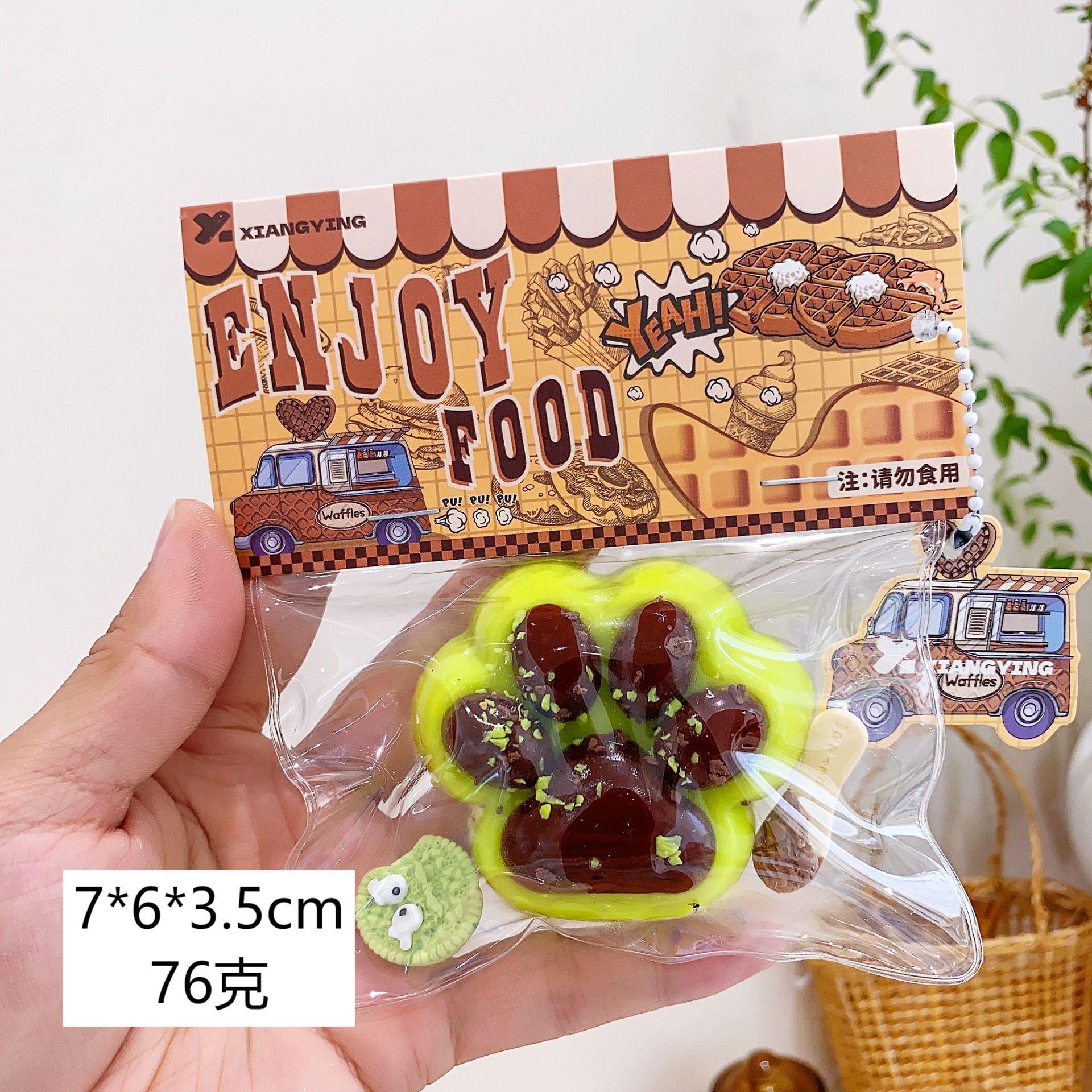 Matcha chocolate cat's claw