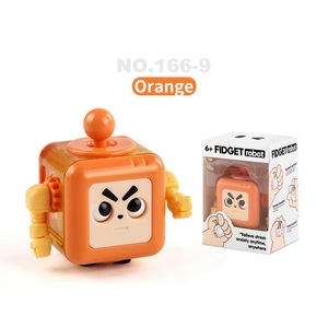 坐立不安机器人立方体坐立不安玩具，魔方压力和焦虑缓解玩具 - Product Image 1