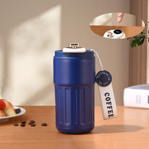 Yeni tasarım 450ml <span class=keywords><strong>LED</strong></span> akıllı sıcaklık göstergesi termo Tumbler paslanmaz çelik seyahat kahve kupaları kupa
