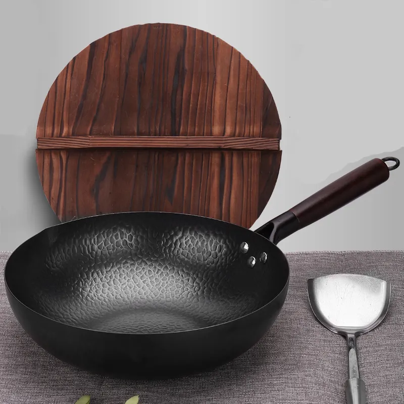 Padella di ferro antiaderente Non rivestita Wok 32Cm per uso domestico padella Wok pentole