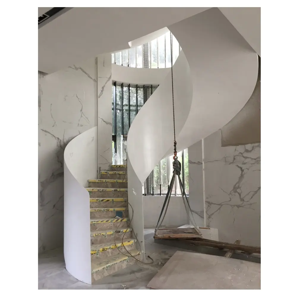 Marche d'escalier Arc en spirale incurvée, escalier d'intérieur, en verre fabriqué à la main de chine