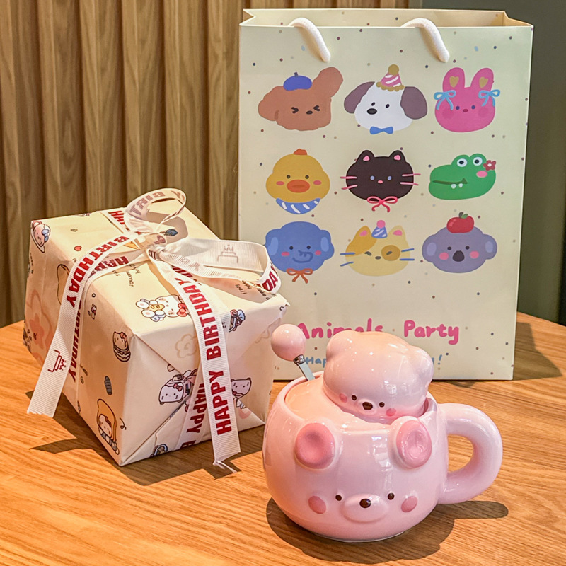Three-dimensional probe bear-pink-cup lid ball spoon gift bag