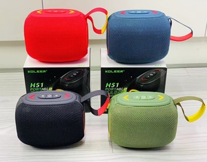 Altavoz KOLEER inalámbrico portátil Blue Tooth 10W HD soporte de sonido tarjeta TF U disco TWS función RGB luz impermeable diseño duradero - Product Image 4