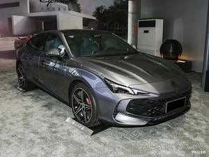 MG7 2.0T otomatik hunter'ın Elite Edition Premium konfor özellikleri sofistike tasarım 2.0L turboşarjlı motor ikinci el araba - Product Image 3