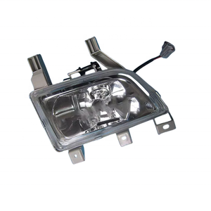 Marka yeni otomobil parçaları araba sis işık OEM B30D-51-680 B30D-51-690 mazda 323 serisi için 1998-2001 BJ sis farları