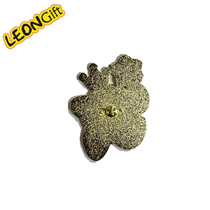 Leon özelleştirilebilir UV baskılı Metal hediye etkileyici kalıp kesim emaye Pin Anime ofset baskı - Product Image 4