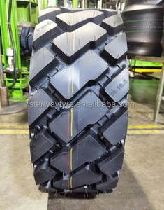 Toptan fiyat 10-16.5 yükleyici kazıcı Skid Steer endüstriyel lastikler <span class=keywords><strong>L</strong></span>-5 Çin üretimi lastik fabrika SKS