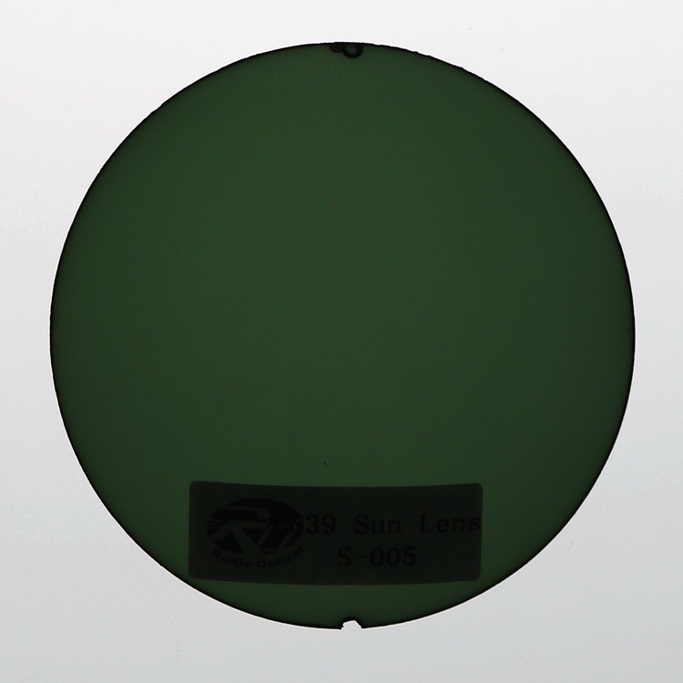 Unique vert s005