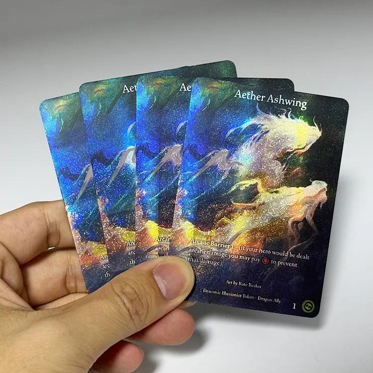 بطاقة هولوجرافيك مخصصة للعبة الطباعة على رقائق القصدير بطاقة التغليف ثلاثية الأبعاد قابلة للجمع بطاقات أنيمي بطاقات تداول