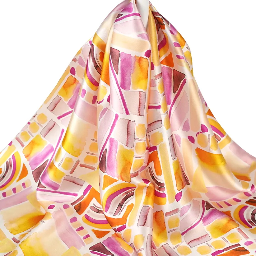 Tissu en mousseline de polyester de couleur belle et élégante, tissu imprimé à carreaux colorés pour robe de femme doux