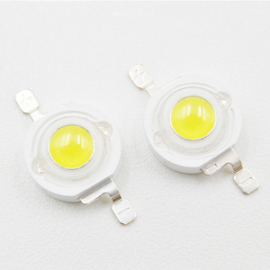 หลอดไฟ LED แบบชิพ3W 3.2-3.6V 100-220LM อินพุตหลอด LED ขนาดเล็ก SMD ไดโอดสำหรับไฟสปอตไลท์ไฟ LED แบบ DIY