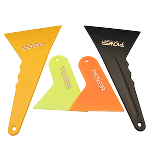 Rascador triangular pequeño duro resistente al desgaste de alta calidad POM Material plástico respetuoso con el medio ambiente Herramientas de instalación PPF - Product Image 4