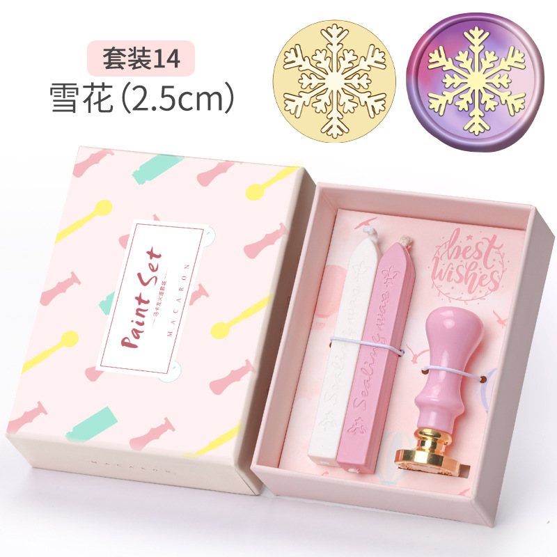 Pink Short Box Set 14 - Snowflake (2.5cm)