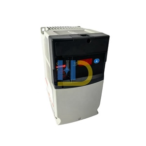 Frecuencia ajustable nueva y original 22DD4P0N104 Entrada 342-528V 3PH Salida 4.0A AC Drive - Product Image 1