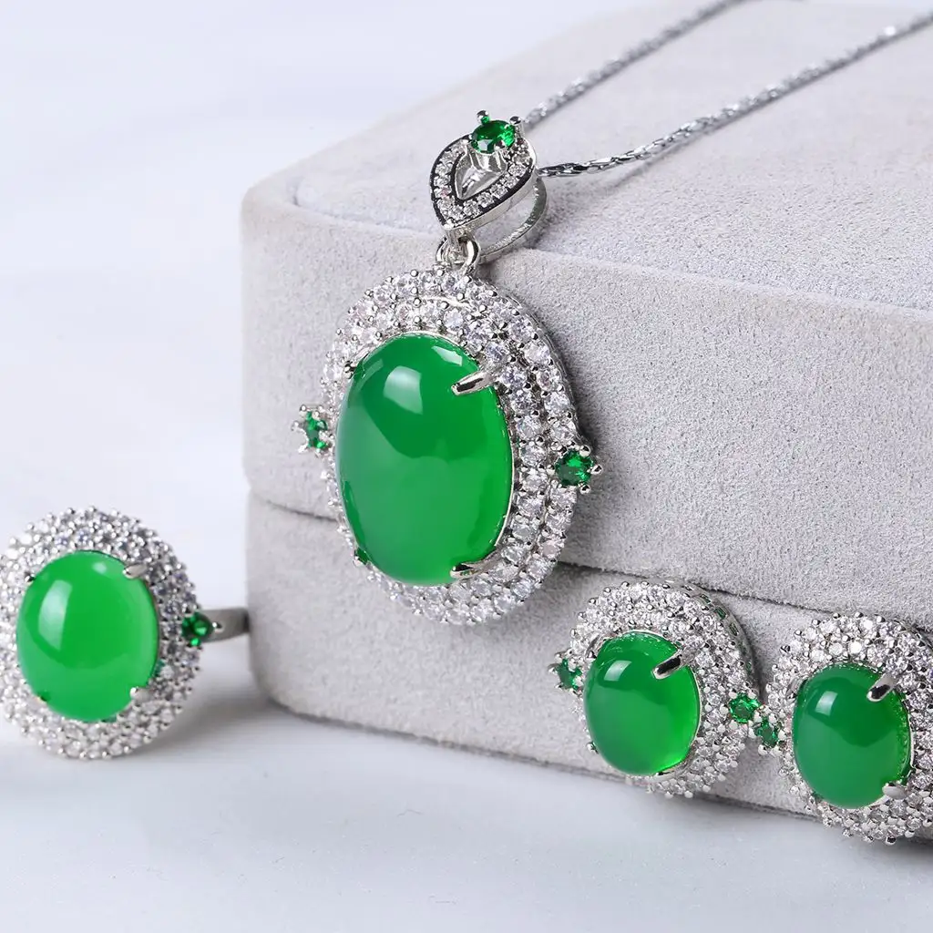 High End Female Emerald Jade Pendant Emerald Jade Earrings Ring Pendant Three Pieces Of Wedding Jewelry Set