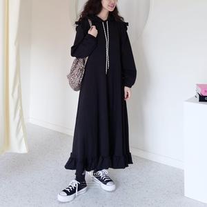 卸売カスタム韓国ブラックカジュアル秋冬無地マキシルーズドローストリングフリル女性無地長袖ドレスパーカー