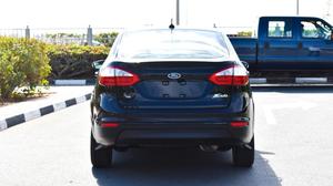 洗練された信頼性の高い中古Fordfiesta Sedan 4Cyl FWD 2019