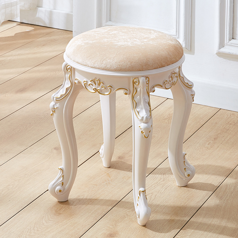 Tabouret rond en velours doré peint à l'or, hauteur 43 cm