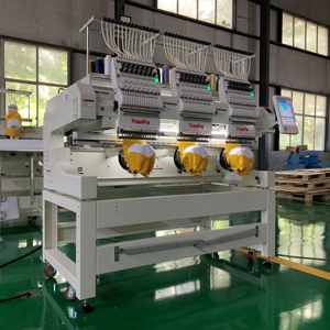 DDP 1200 RPM 12/15 aghi macchina da ricamo a 3 teste per cappuccio e abbigliamento comandato da Computer per cucire per ricami - Product Image 1
