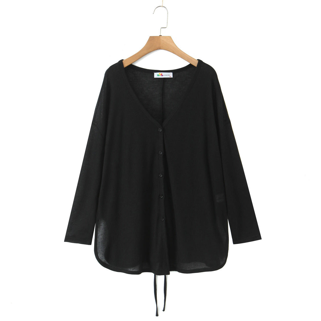 เสื้อคาร์ดิแกนสีดำ