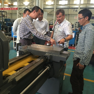 China High Quality Vmc 650 Vertical 3/<strong>4</strong>/5 Axis Cnc Milling <strong>Center</strong> CNC Machining <strong>Center</strong> with FANUC Control System - Product Image 6