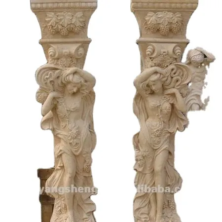 أعمدة رخامية بيضاء اللون من حجر العرائس اليونانية ، عمود زفاف مع مصباح منحوت على العمود الروماني والرخام.