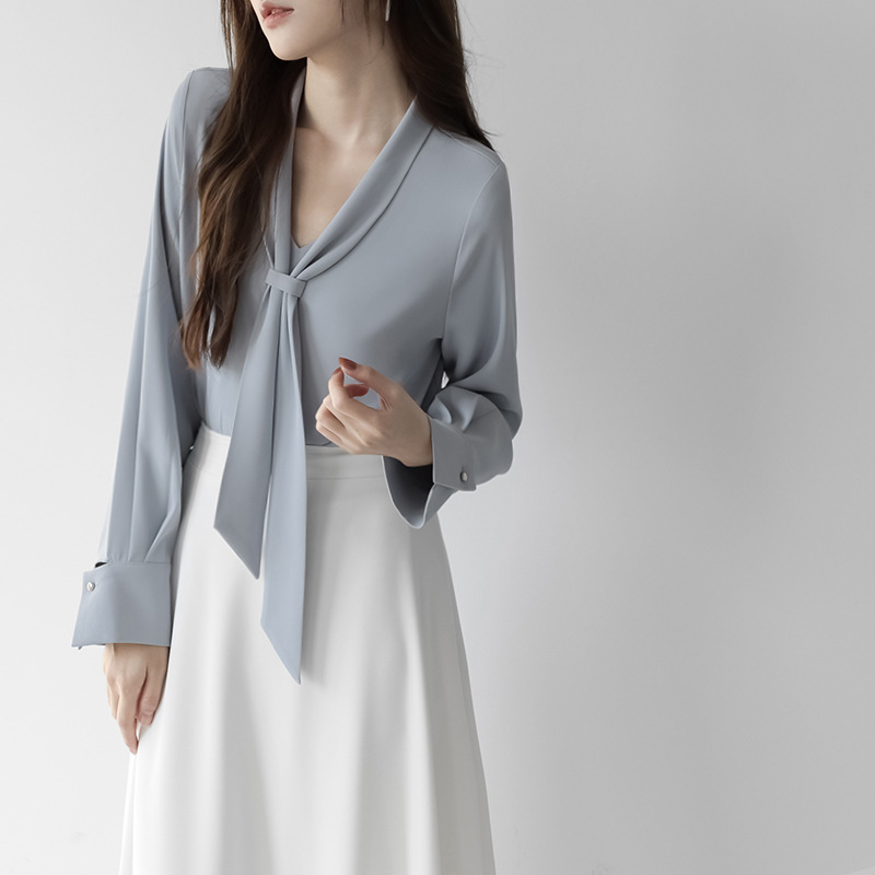 Gris-bleu