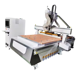 1325 Atc Cnc Enrutador anidado con carga y descarga Cnc Router para metal