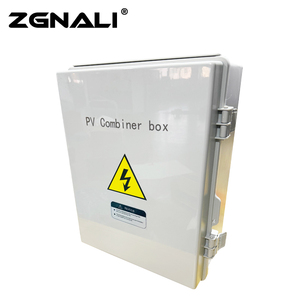 Caja combinadora de CC IP65, 6 Entradas, 3 salidas para equipos de distribución de energía fotovoltaica de 3 cuerdas para sistemas fotovoltaicos fabricados en China - Product Image 1
