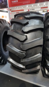 Forestry Skidder Tire LS2 <strong>LS</strong>-<strong>2</strong> 16.9-30 18.4-<strong>26</strong> 18.4-30 18.4-34 <strong>23.1</strong>-<strong>26</strong> 24.5-32 28L-<strong>26</strong> 30.5L-32 DH35.5L-32 73X44.00-32 Factory - Product Image 3