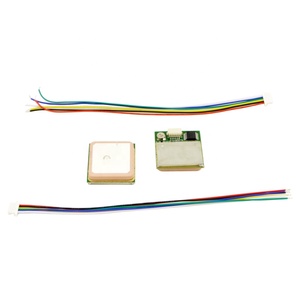 UM-2828-TCXO GPS模块RS232端口内置天线导航和车载gps