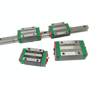 HIWIN HG Series 20mm HGW20CA HGW20CC Carga pesada Brida cuadrada Tipo CNC Bloque de riel de guía lineal - Product Image 1
