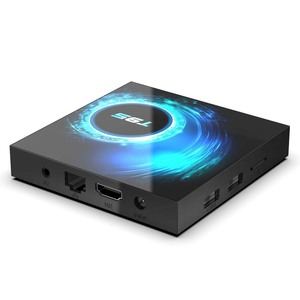 Il T95 Smart Set-top Box, un dispositivo di riproduzione multimediale ad alta definizione, può essere collegato al WiFi per la ricerca di programmi