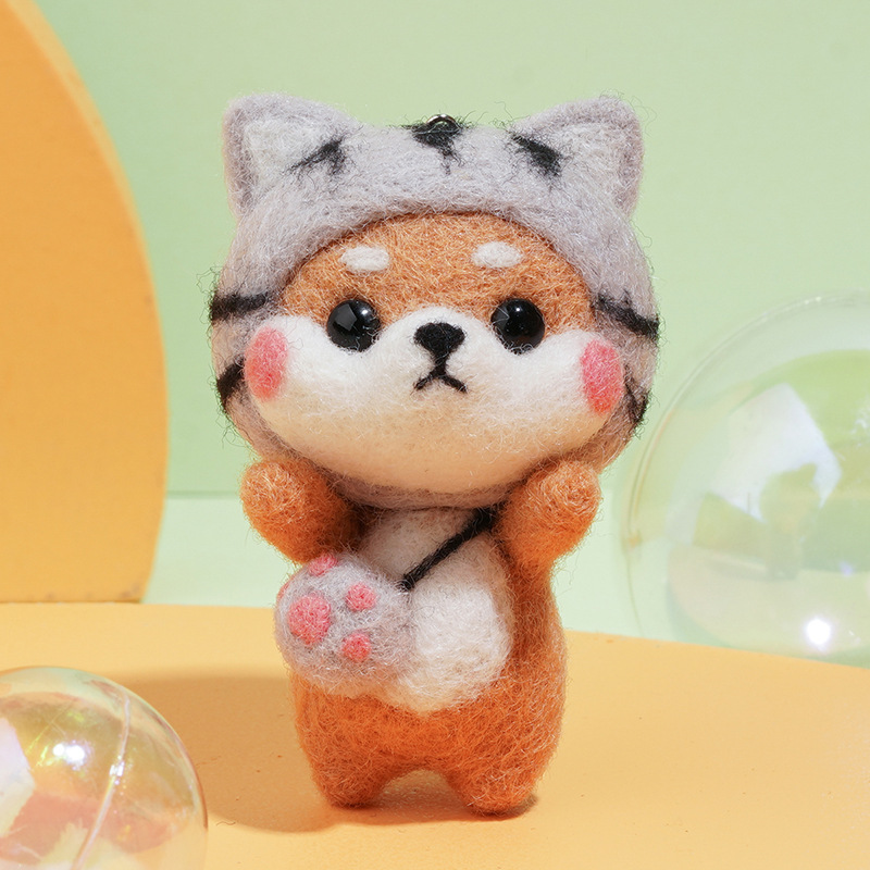 Gato Shiba Inu, estilo básico clásico.